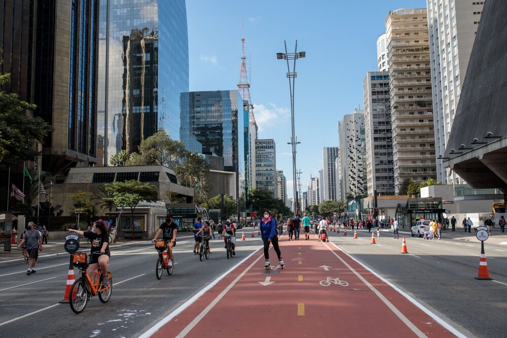 Pese al sólido arranque del año, los analistas anticipan una moderación del crecimiento en América Latina, en un entorno condicionado por mayor volatilidad. Pese al sólido arranque del año, los analistas anticipan una moderación del crecimiento en América Latina, en un entorno condicionado por mayor volatilidad.